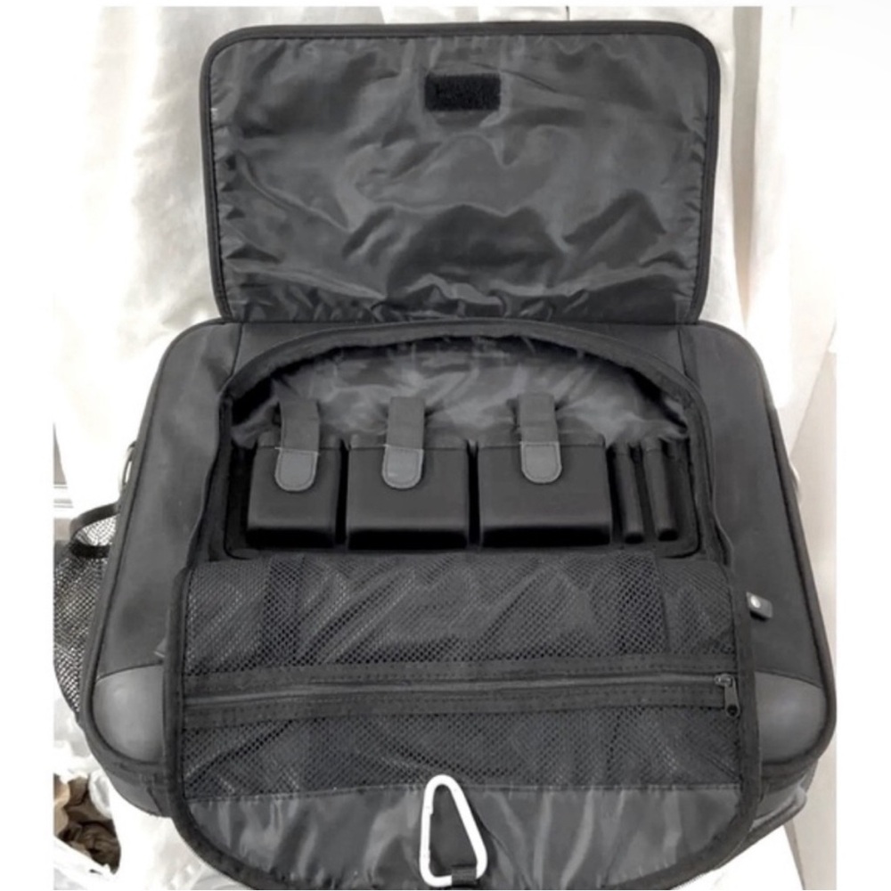 Dell Structured Nylon Computer Briefcase - Picture 10 of 12